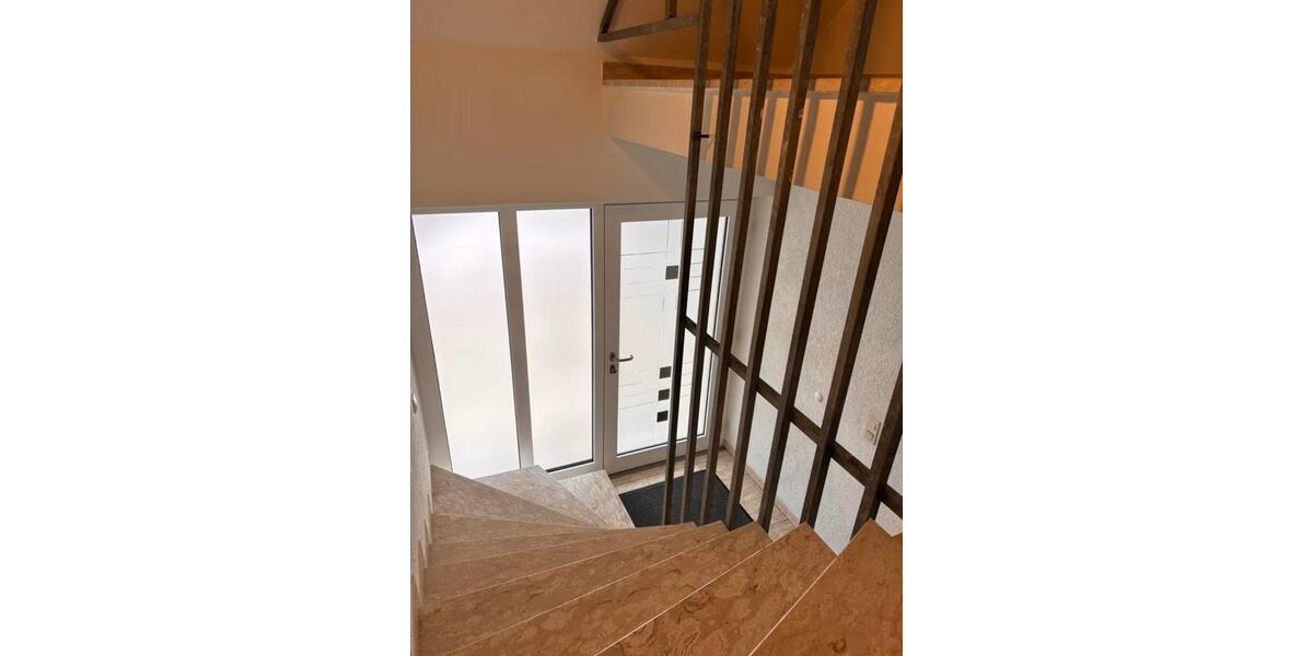 Mehrfamilienhaus, Wohnhaus Kleinwallstadt - 8 Zimmer, 260 m&sup2;, 649.000&euro; | Angebot:25143487