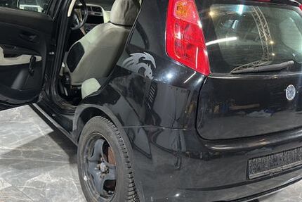 Fiat Grande Punto 200.587 km 1.990 &euro; Hanau 63452