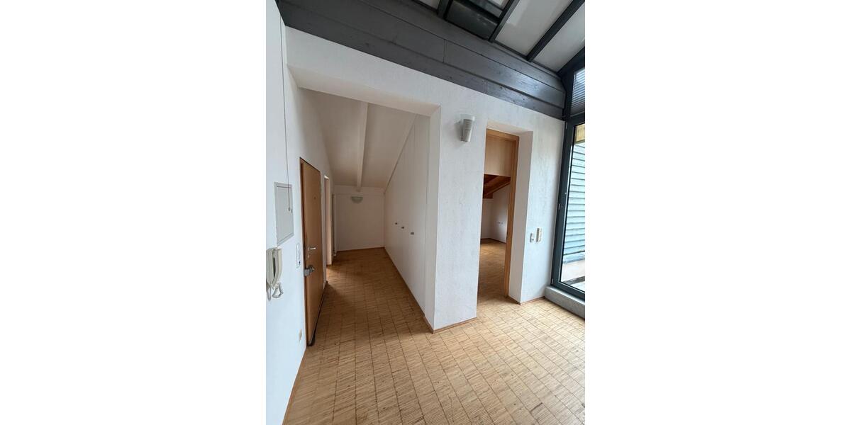 Dachgeschoßwohnung Bad König - 2 Zimmer, 56 m&sup2;, 620&euro; | Angebot:25976465