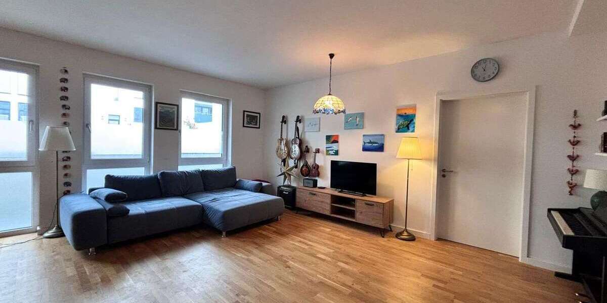 Etagenwohnung Aschaffenburg Österreicher Kolonie - 3 Zimmer, 150 m&sup2;, 1.600&euro; | Angebot:23331205