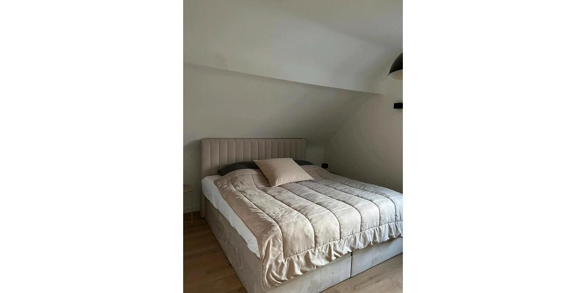 Dachgeschoßwohnung Stockstadt am Main - 2.5 Zimmer, 70 m&sup2;, 900&euro; | Angebot:25903976