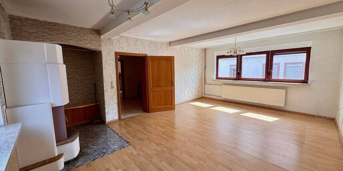 Einfamilienhaus Schaafheim Radheim - 9 Zimmer, 304 m&sup2;, 350.000&euro; | Angebot:26835119