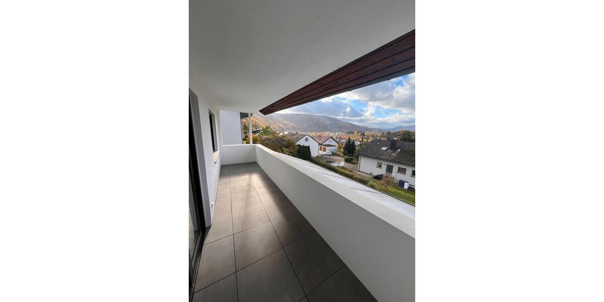 Etagenwohnung Freudenberg - 3 Zimmer, 90 m&sup2;, 950&euro; | Angebot:24745349