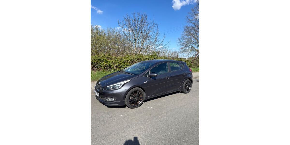 Kia ceed / Ceed 68.000 km 7.800 &euro; Mühlheim 63165
