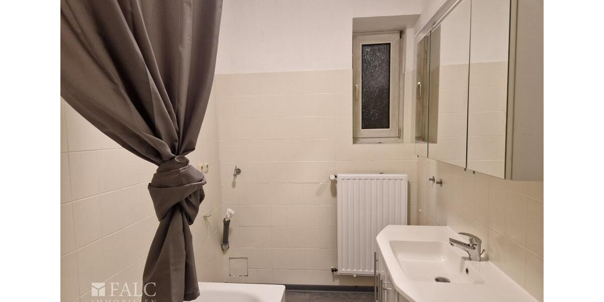 Etagenwohnung Aschaffenburg Österreicher Kolonie - 4 Zimmer, 120 m&sup2;, 1.250&euro; | Angebot:23232248