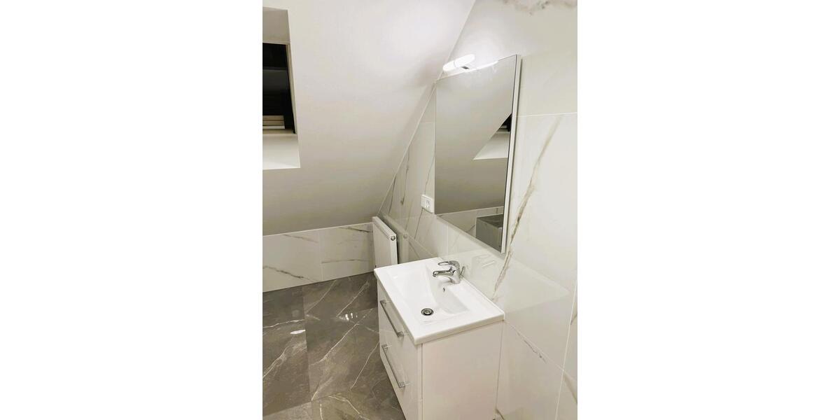 Dachgeschoßwohnung Münster (Hessen) - 2 Zimmer, 64 m&sup2;, 892&euro; | Angebot:26631053