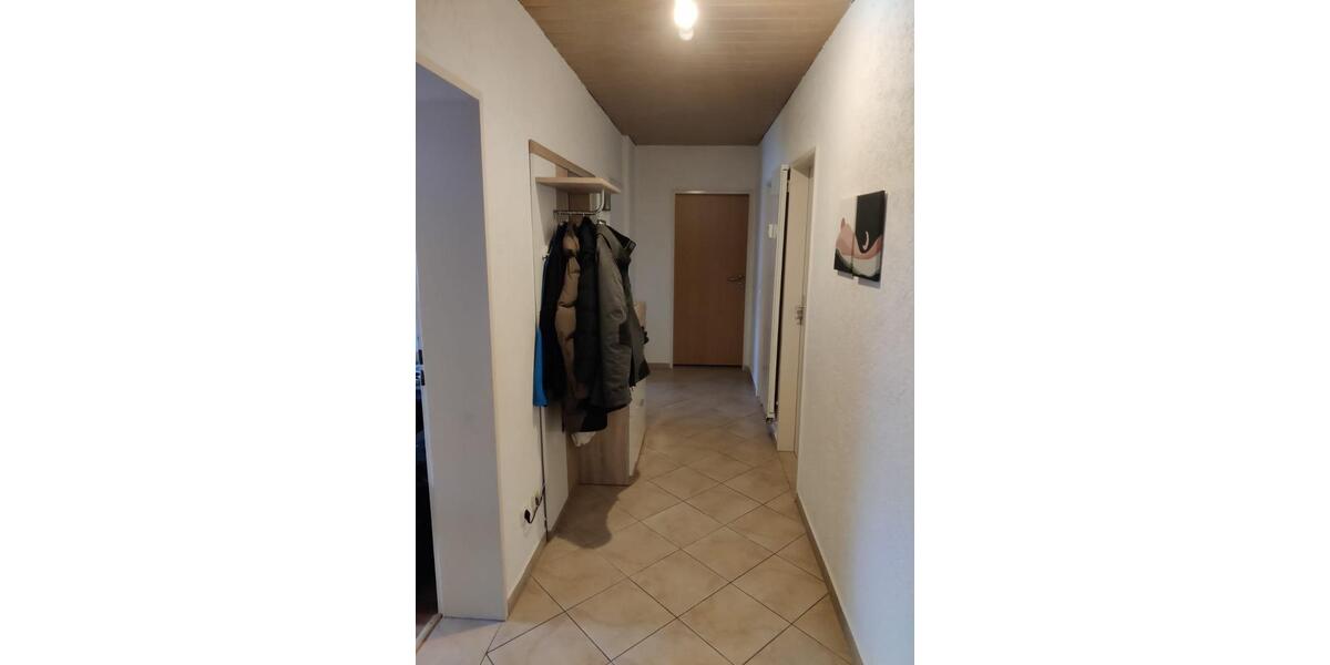 Etagenwohnung Breuberg - 4 Zimmer, 85 m&sup2;, 180.000&euro; | Angebot:24469401