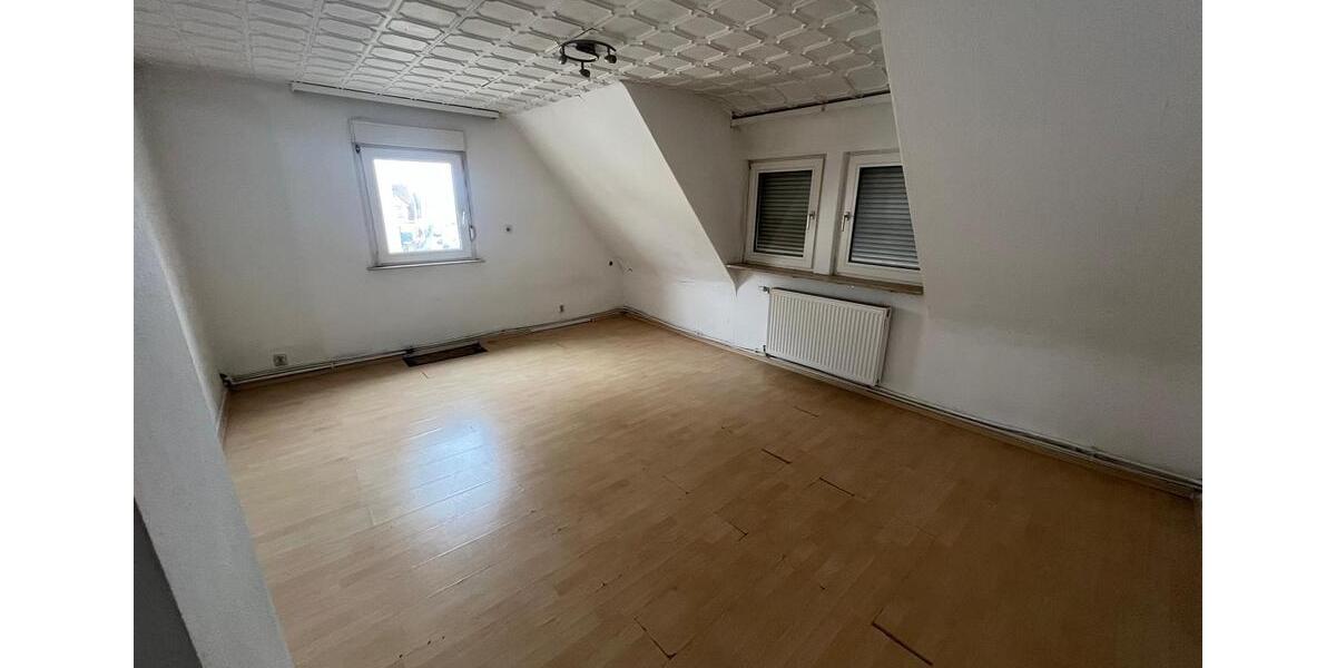 Etagenwohnung Dieburg - 3 Zimmer, 75 m&sup2;, 700&euro; | Angebot:25877424