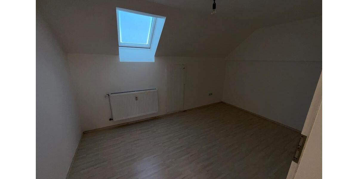 Etagenwohnung Freigericht - 95 Zimmer, 95 m&sup2;, 1.300&euro; | Angebot:26018259