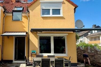 Haus Langenselbold - 5 Zimmer, 125 m&sup2;, 499.990&euro; | Angebot:26162370
