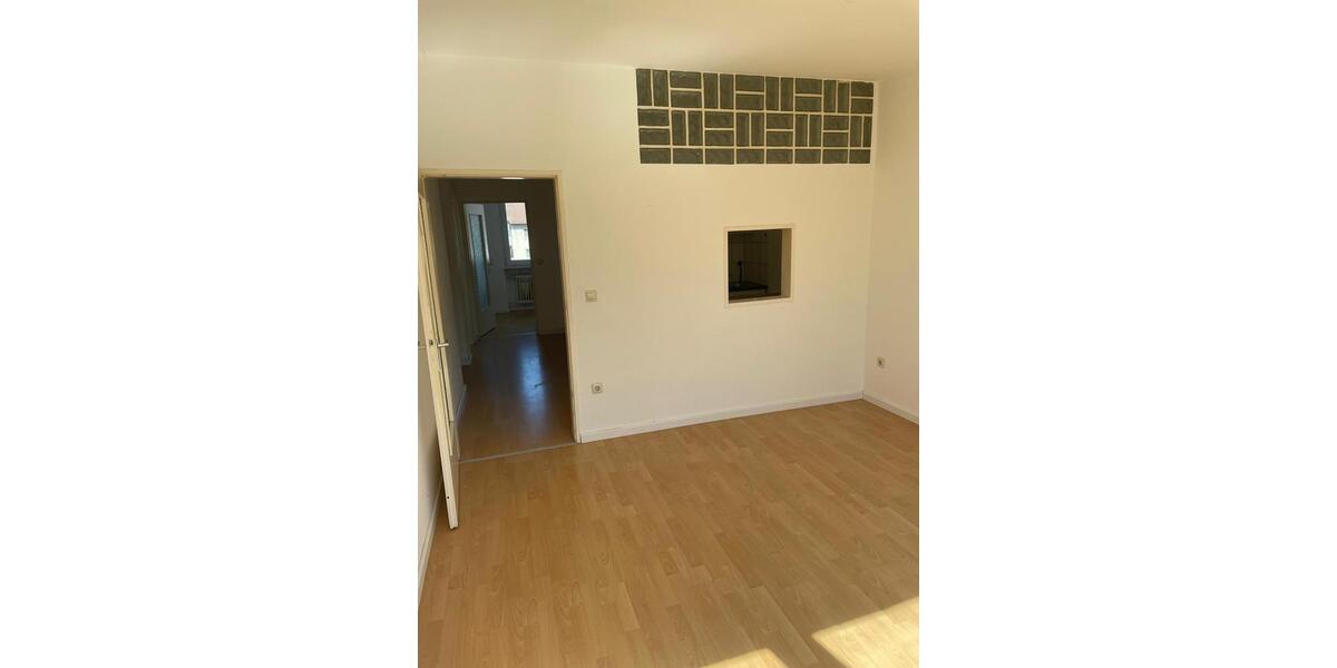 Etagenwohnung Aschaffenburg Österreicher Kolonie - 3 Zimmer, 69 m&sup2;, 770&euro; | Angebot:25415404