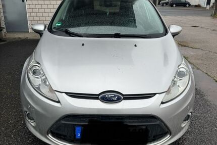 Ford Fiesta 69.500 km 4.400 &euro; Rödermark 63322