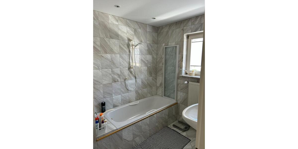 Etagenwohnung Sulzbach am Main - 3 Zimmer, 88 m&sup2;, 880&euro; | Angebot:25918903