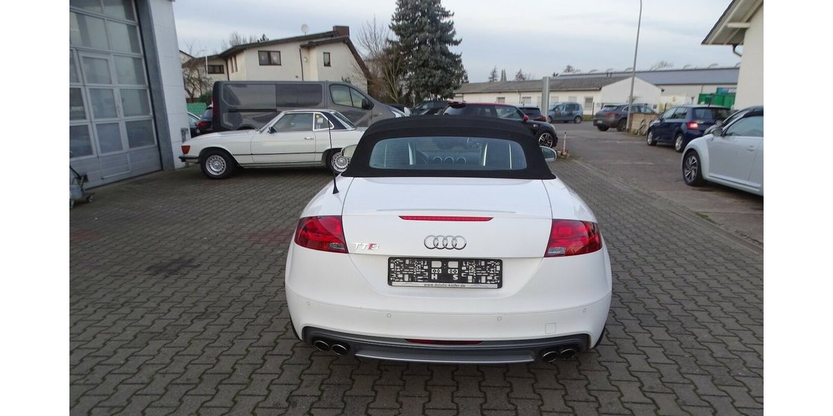 Audi TT 2.0 TFSI S Roadster quattro Klima, Navigation, 97.452 km 17.990 &euro; Rodgau 63110