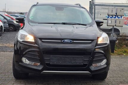 Ford Kuga 117.500 km 9.999 &euro; Dietzenbach 63128