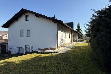 Haus Wörth am Main - 9 Zimmer, 193 m&sup2;, 540.000&euro; | Angebot:20619901