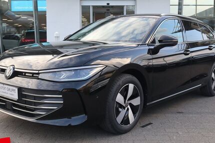 VW Passat 9.900 km 44.590 &euro; Laudenbach 63925