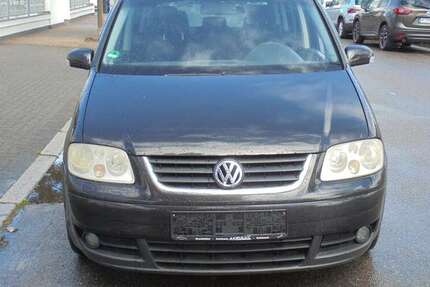 VW Touran 250.000 km 2.200 &euro; Hanau 63452