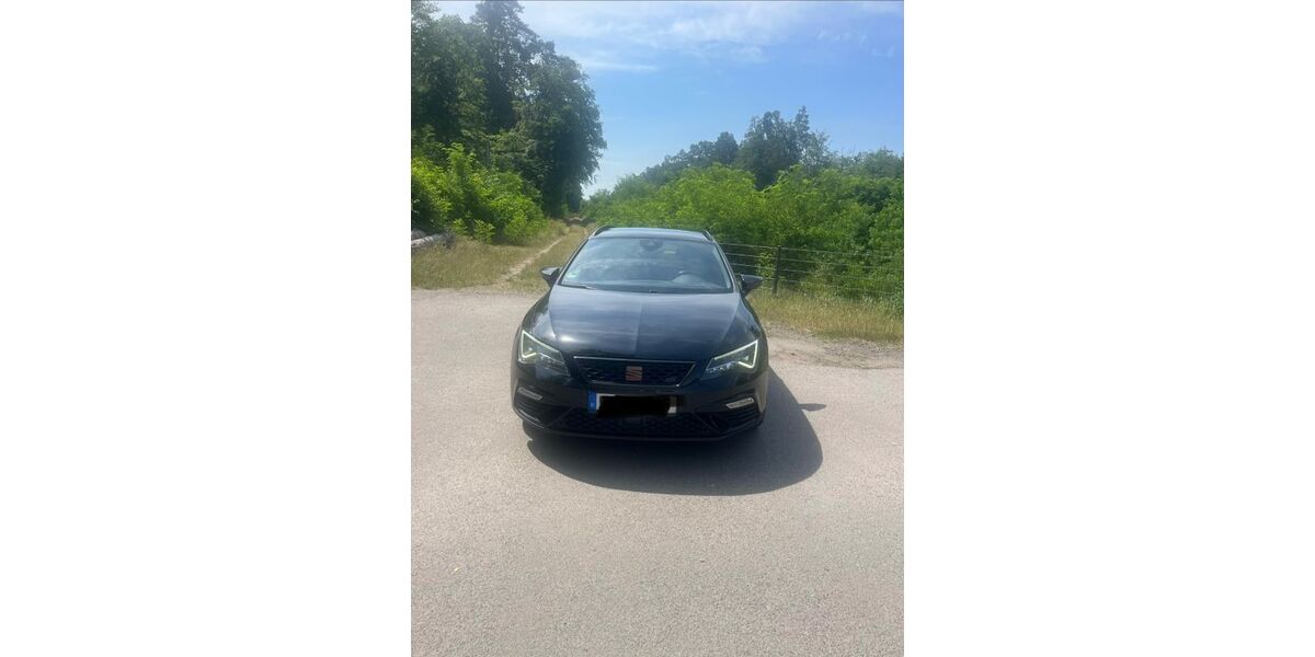 Seat Leon 131.161 km 18.799 &euro; Mainhausen 63533