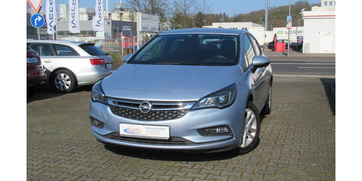 Opel Astra 66.300 km 8.900 &euro; Aschaffenburg 63741