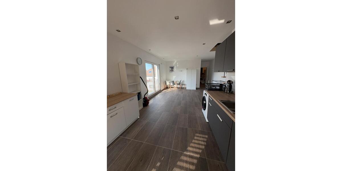 Etagenwohnung Maintal - 2 Zimmer, 90 m&sup2;, 25&euro; | Angebot:25646939