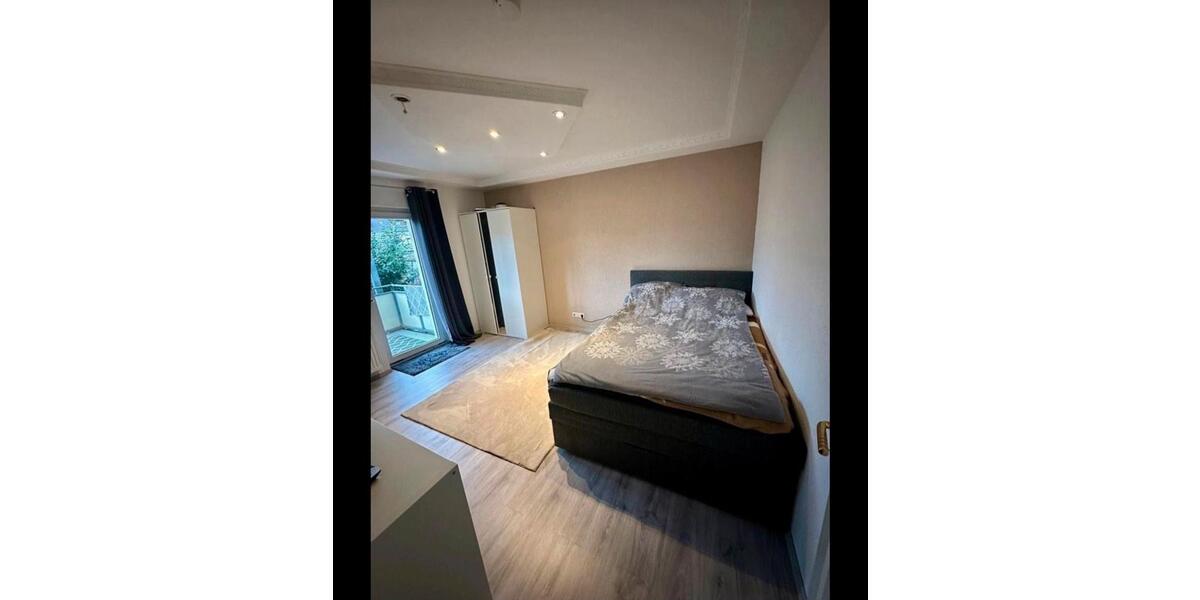 Erdgeschoßwohnung Hanau - 3 Zimmer, 70 m&sup2;, 180.000&euro; | Angebot:27022812