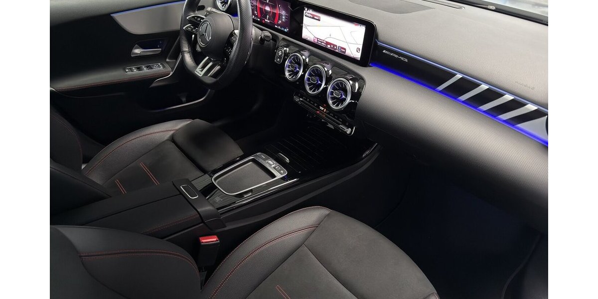 Mercedes-Benz A 35 AMG 4M Limousine AERODYNAMIC-FAHRASSIST-360 21.415 km 49.889 &euro; Groß-Umstadt 64823