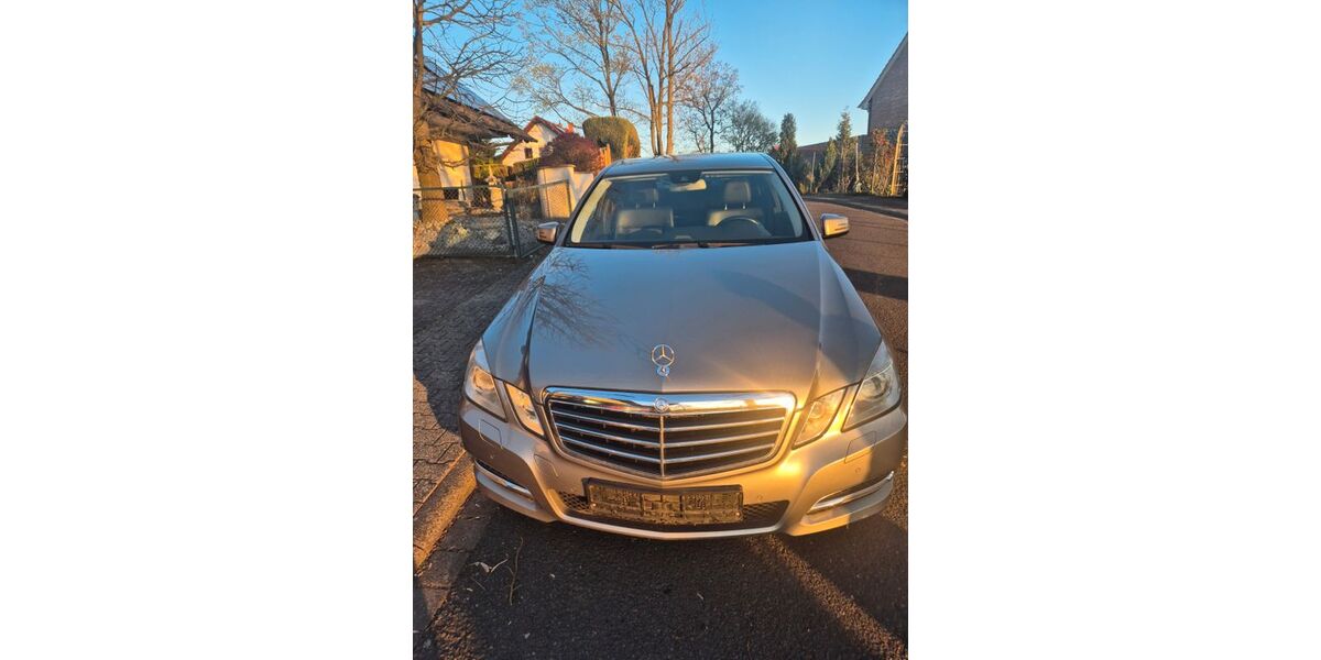 Mercedes-Benz E 220 335.000 km 6.800 &euro; Alzenau 63755