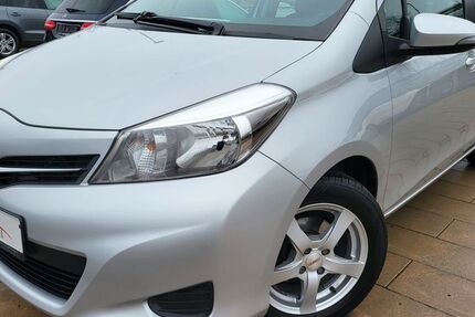 Toyota Yaris 70.350 km 9.500 &euro; Aschaffenburg 63741