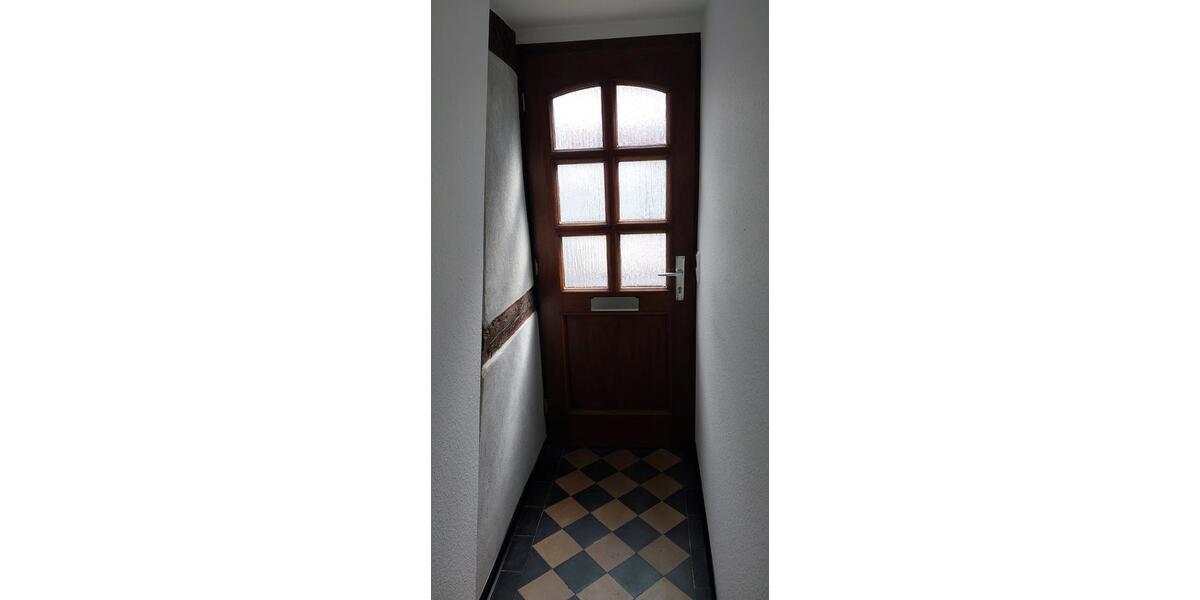 Einfamilienhaus Babenhausen - 9 Zimmer, 185 m&sup2;, 168.000&euro; | Angebot:21756911