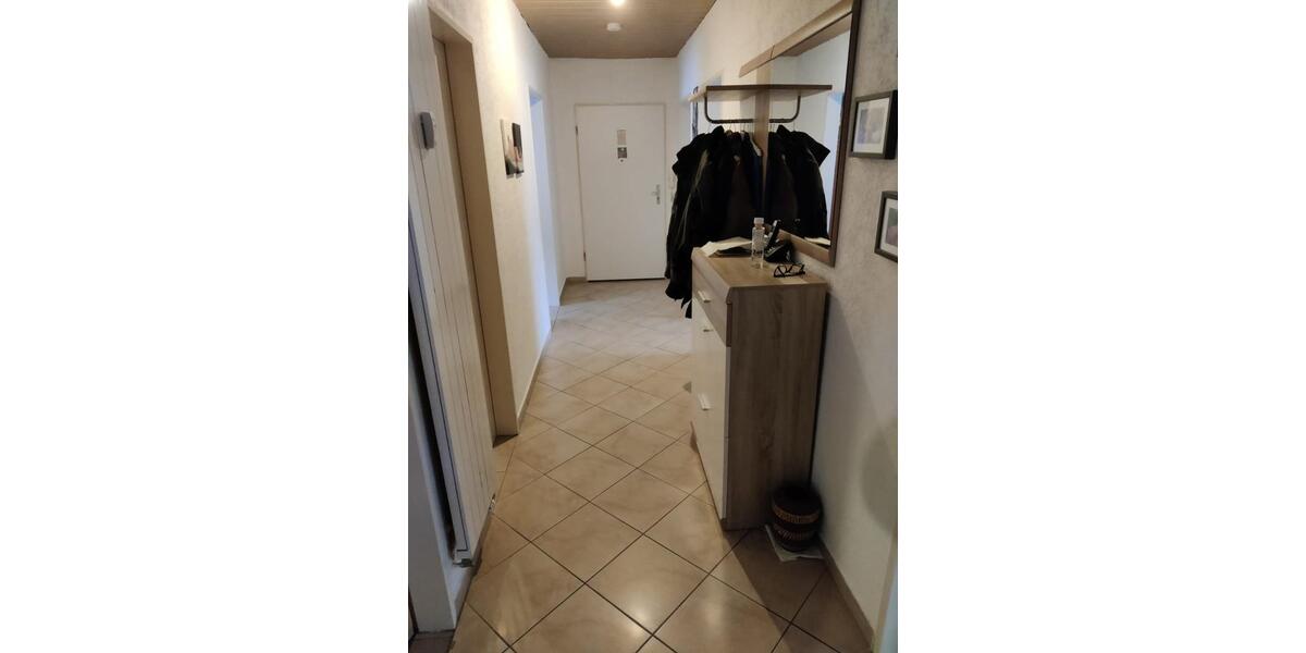 Etagenwohnung Breuberg - 4 Zimmer, 85 m&sup2;, 180.000&euro; | Angebot:24469401