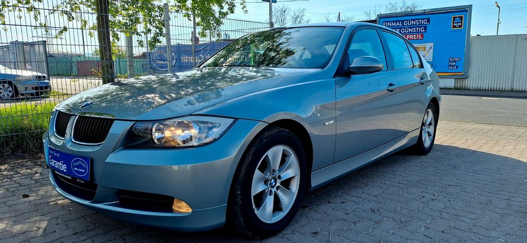 BMW 320 147.000 km 5.300 &euro; Stockstadt 63811