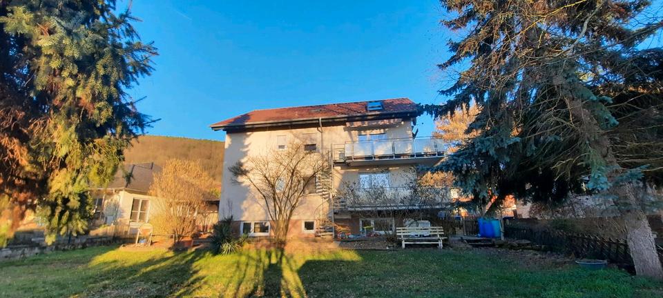 Dachgeschoßwohnung Klingenberg am Main - 3 Zimmer, 62 m&sup2;, 169.000&euro; | Angebot:25306522