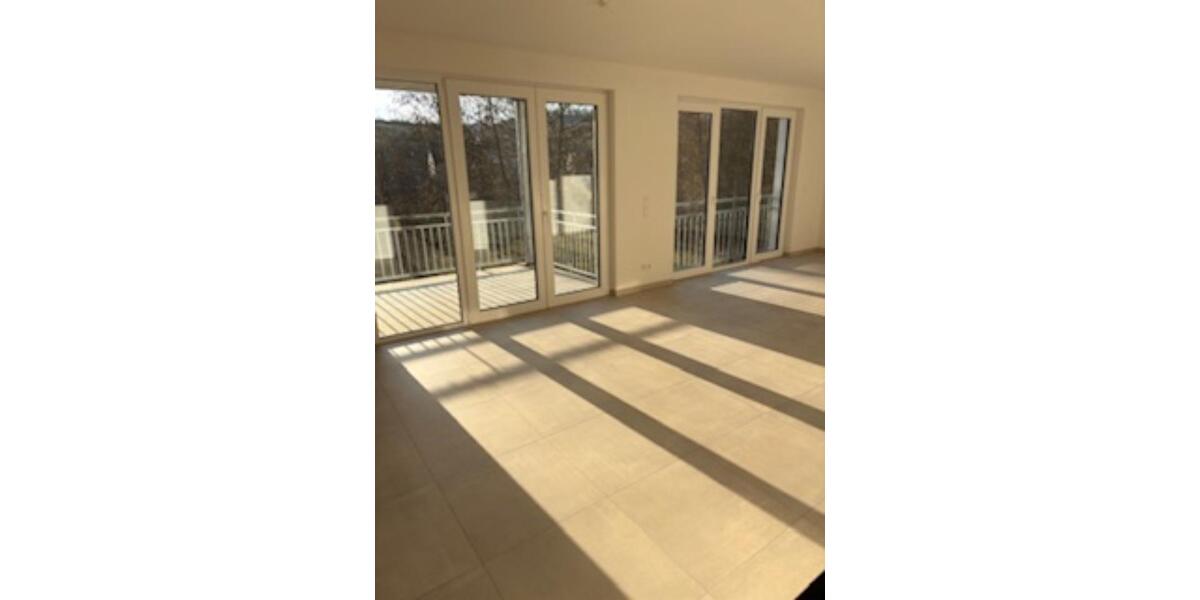 Erdgeschoßwohnung Schöllkrippen - 3 Zimmer, 92 m&sup2;, 259.000&euro; | Angebot:25945424