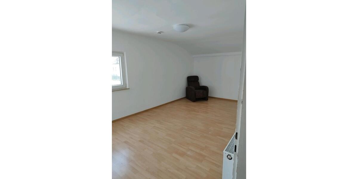 Etagenwohnung Alzenau - 3 Zimmer, 70 m&sup2;, 670&euro; | Angebot:26019931