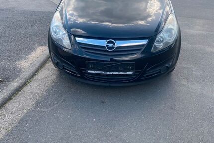 Opel Corsa 127.000 km 2.999 &euro; Hanau 63457