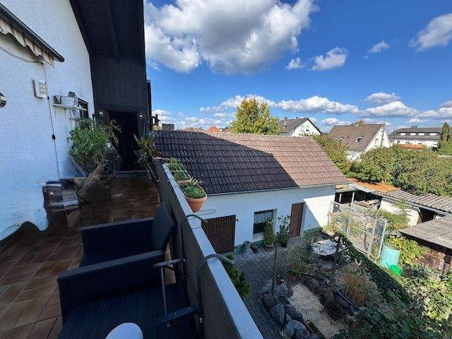 Mehrfamilienhaus, Wohnhaus Schaafheim - 9 Zimmer, 196 m&sup2;, 574.000&euro; | Angebot:25698123