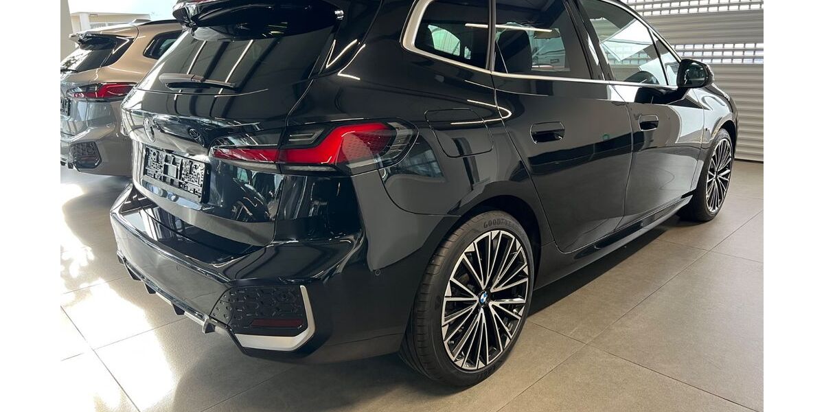 BMW 218 Active Tourer 32.200 km 27.900 &euro; Elsenfeld 63820