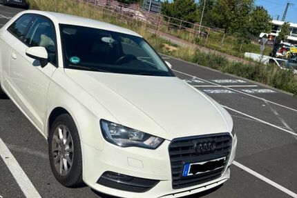 Audi A3 147.900 km 9.500 &euro; Karlstein 63791