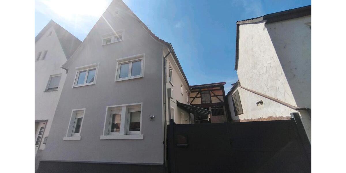 Einfamilienhaus Großwallstadt - 5.5 Zimmer, 138 m&sup2;, 350.000&euro; | Angebot:22944097