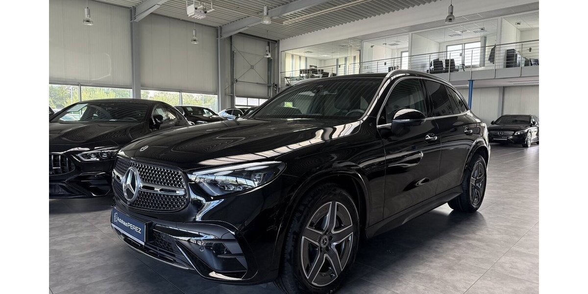 Mercedes-Benz GLC 300 4M AMG PREMIUM BURMESTER- PANORAMA- AHK! 21.213 km 60.990 &euro; Groß-Umstadt 64823
