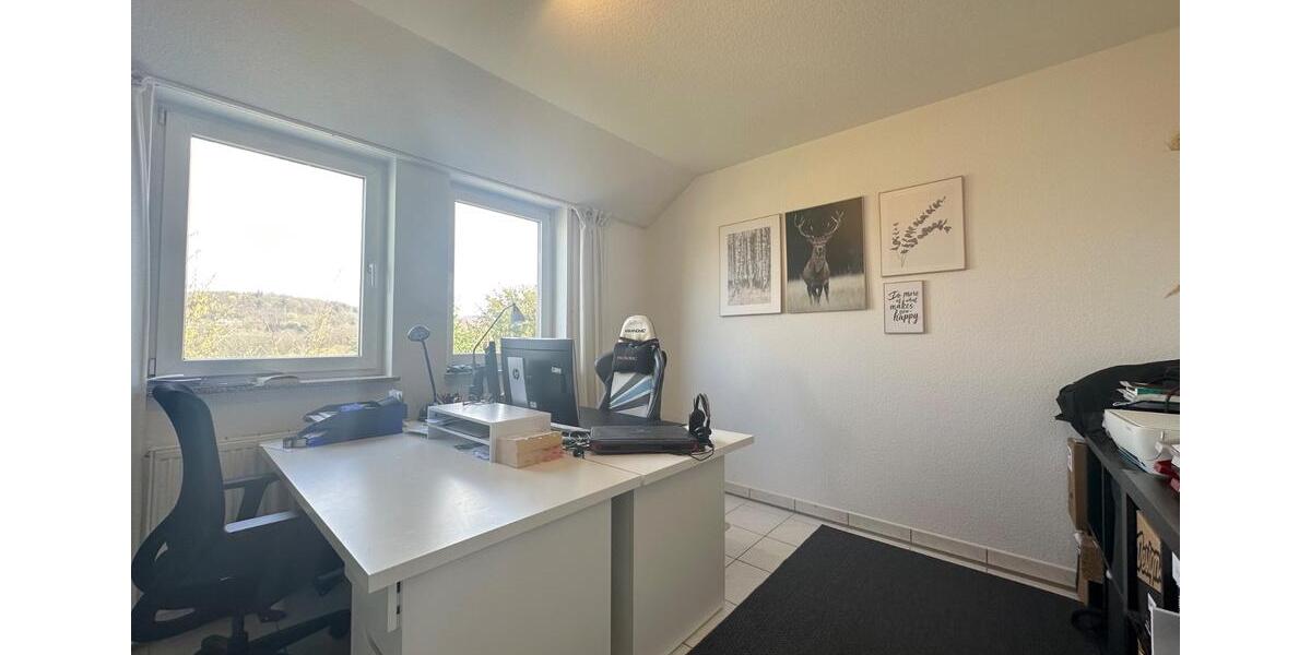 Etagenwohnung Aschaffenburg Österreicher Kolonie - 3 Zimmer, 80 m&sup2;, 1.050&euro; | Angebot:26481229