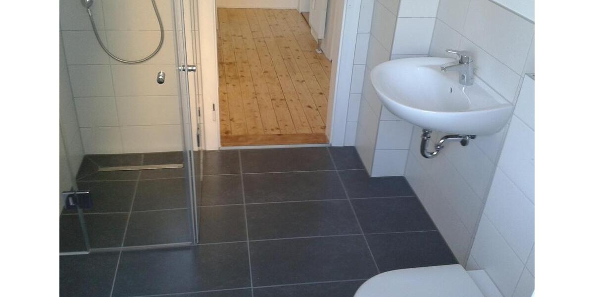 Mehrfamilienhaus, Wohnhaus Karlstein am Main - 9 Zimmer, 232 m&sup2;, 880.000&euro; | Angebot:25646154