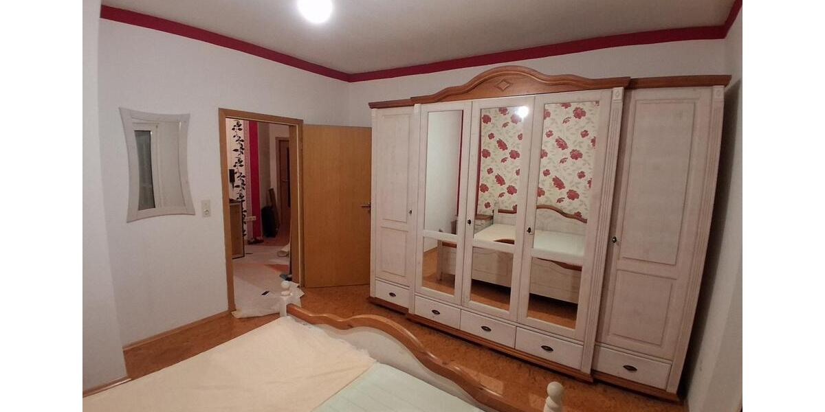 Etagenwohnung Sulzbach am Main - 6 Zimmer, 106 m&sup2;, 900&euro; | Angebot:25336001