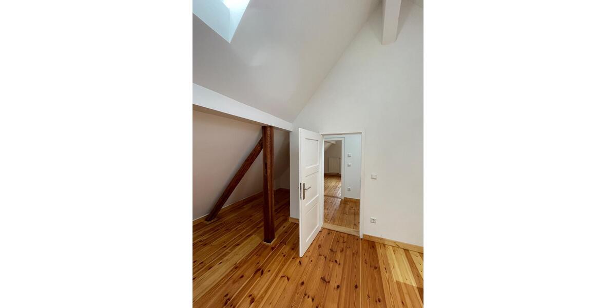 Einfamilienhaus Bürgstadt - 9 Zimmer, 170 m&sup2;, 1.500&euro; | Angebot:25293835