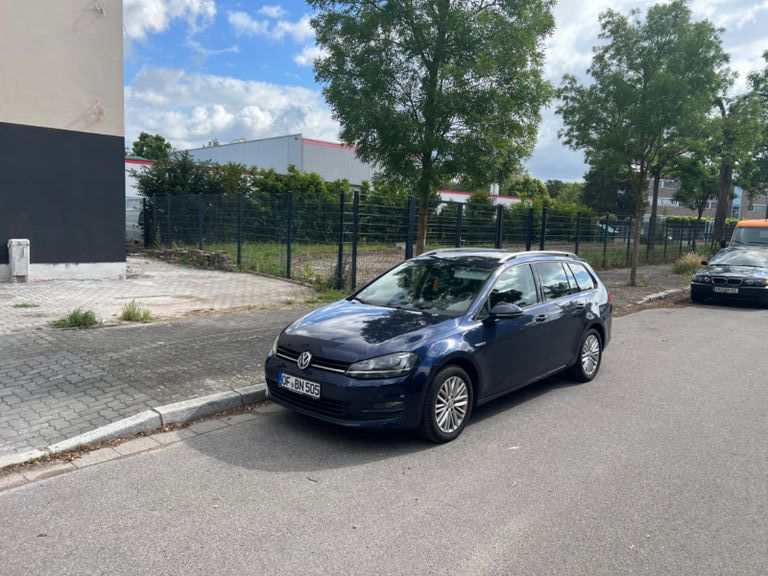 VW Golf 220.000 km 9.600 &euro; Obertshausen 63179