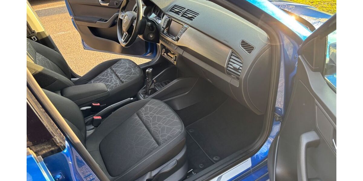 Skoda Fabia 55.000 km 12.999 &euro; Obertshausen 63179