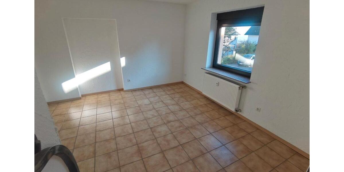 Etagenwohnung Johannesberg - 2.5 Zimmer, 84 m&sup2;, 690&euro; | Angebot:26413687