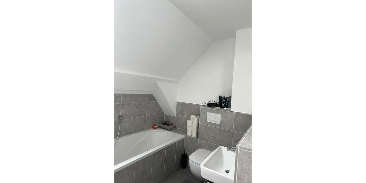 Einfamilienhaus Breuberg - 10 Zimmer, 370 m&sup2;, 440.000&euro; | Angebot:26256008