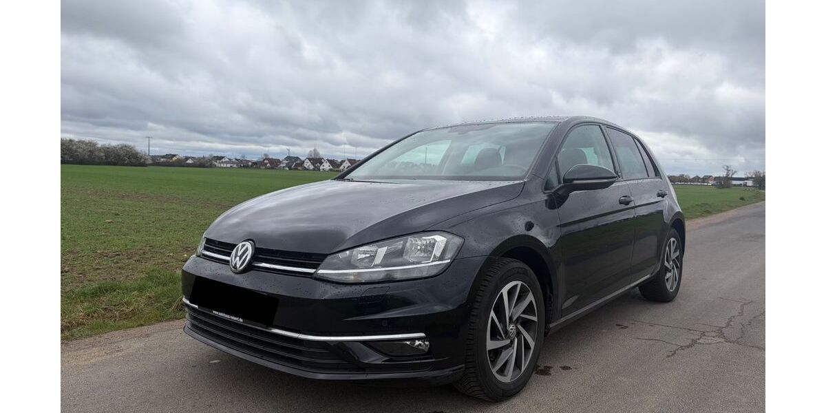 VW Golf 144.000 km 14.500 &euro; Karlstein am Main 63791